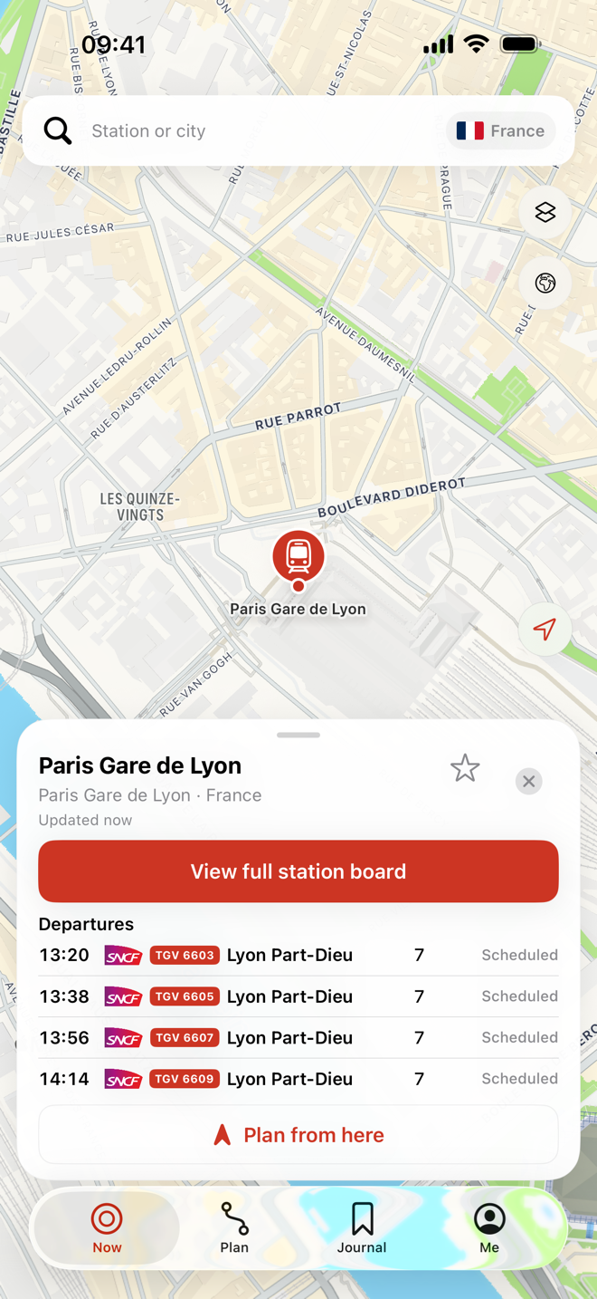 Salidas en la estación · Paris Gare de Lyon · France · Interfaz real · Inglés · Viaje de demostración